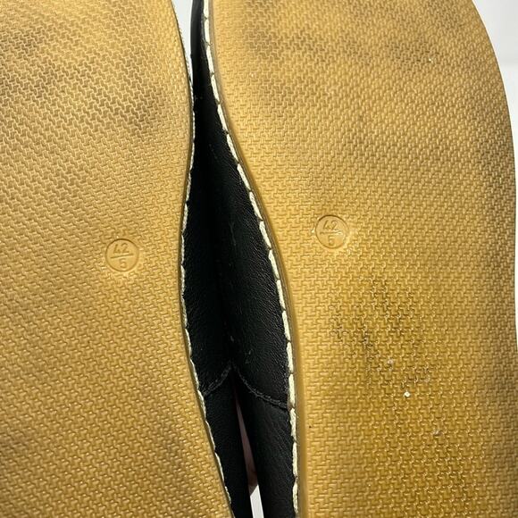 Black Flats Slip-On Shoes with Smooth Leather and Rounded Toe - Picture 9 of 10